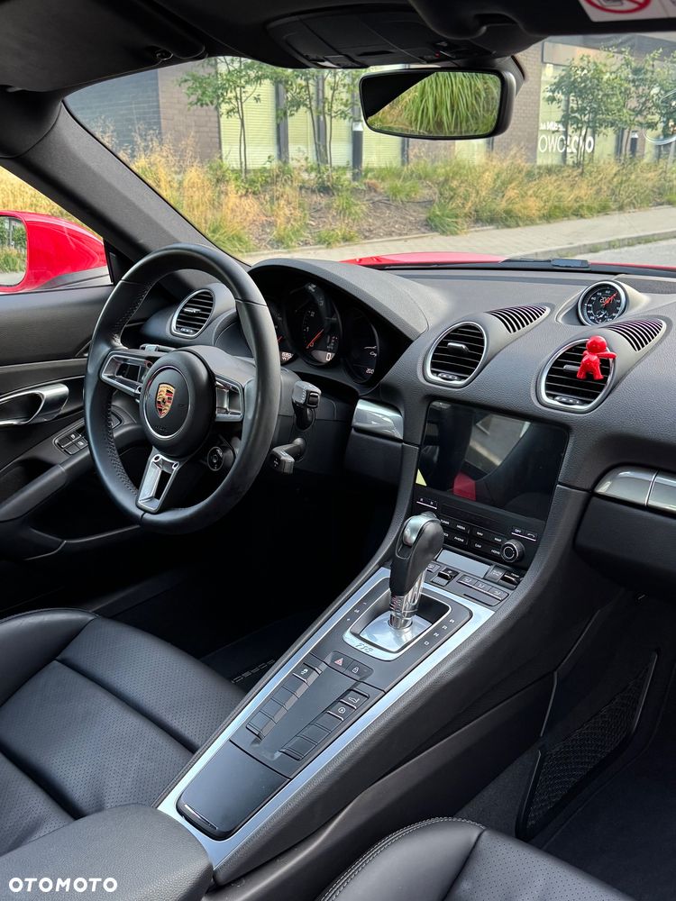 Porsche 718 Cayman GPF PDK - 23