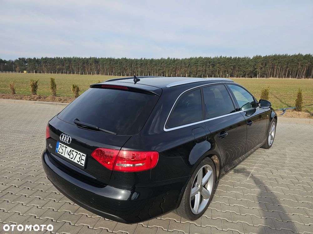Audi A4 Avant - 10