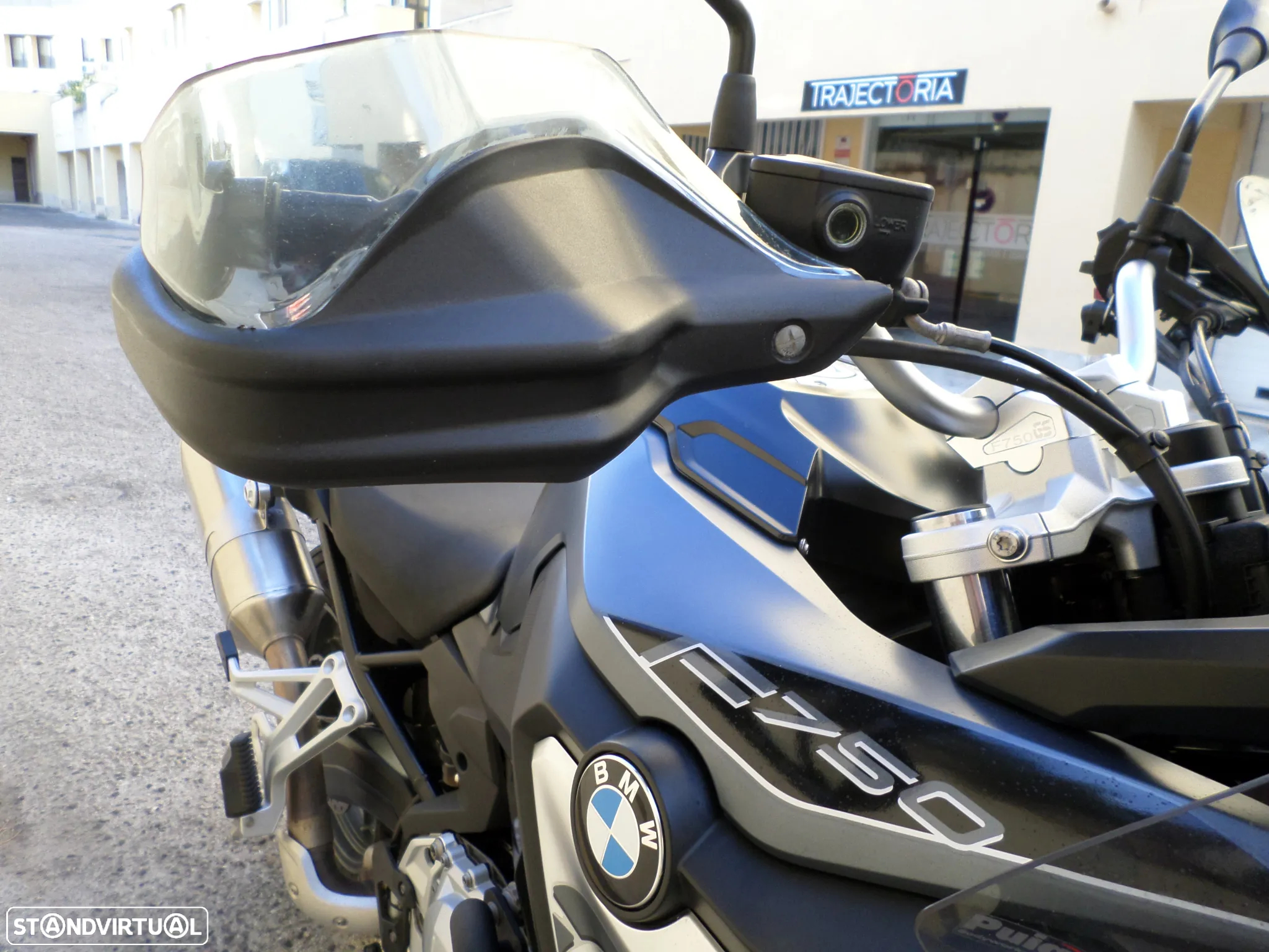 BMW F 750 GS - 14