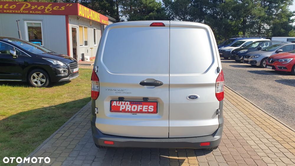 Ford transit courier - 5