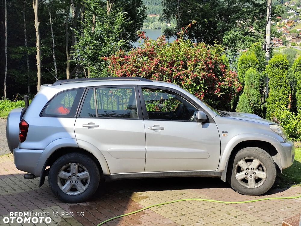 Toyota RAV4 2.0 D-4D 4x4 - 3