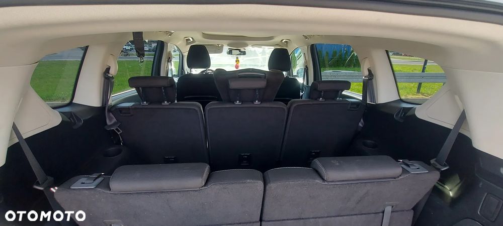 Ford S-Max 2.0 TDCi Titanium PowerShift - 9