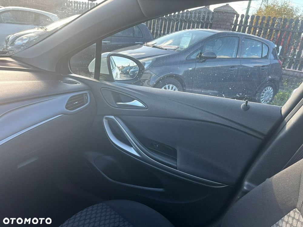 Opel Astra - 26