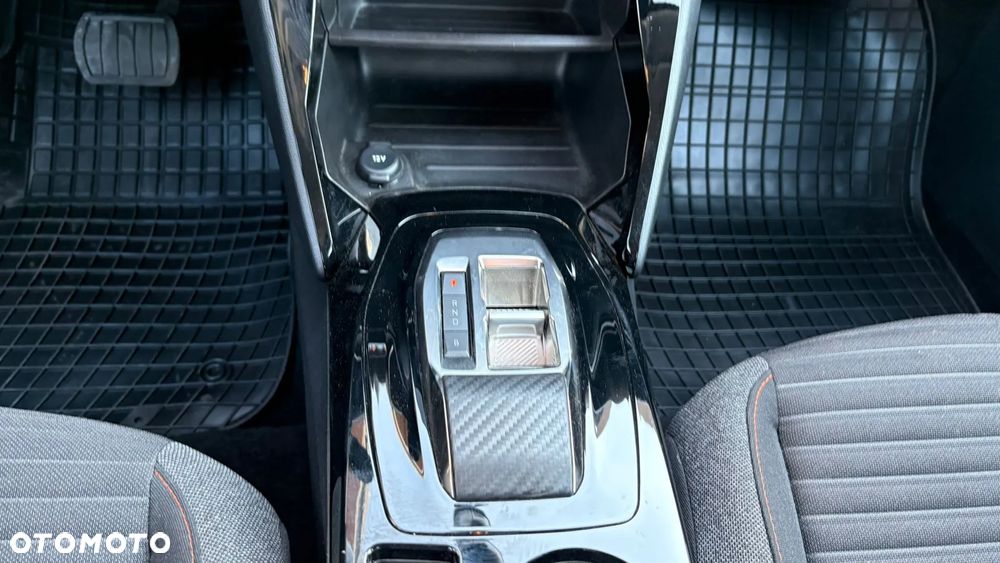 Peugeot 208 Elektromotor 136 Active - 7
