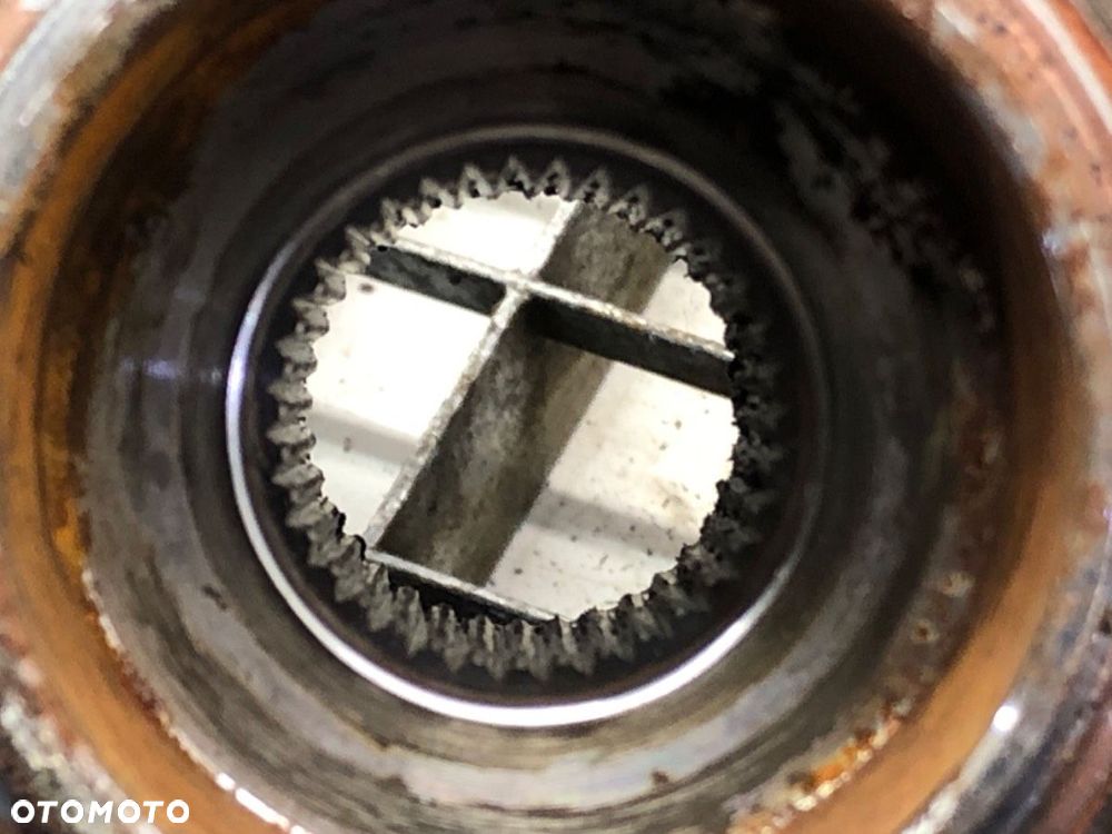 ZWROTNICA PRAWY PRZÓD  SKODA FABIA II (542) 2006 - 2014 1.4 TDI 59 kW [80 KM] olej napędowy 2007 - - 3