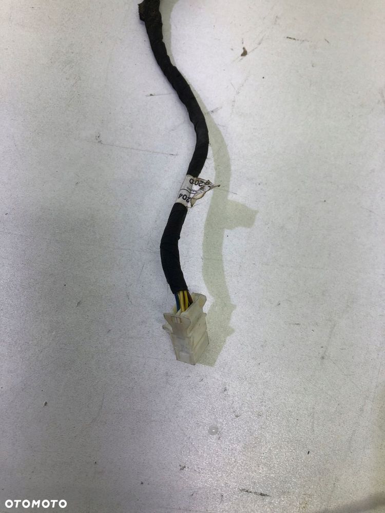 MERCEDES W204 WIĄZKA CZUJNIKÓW PDC TYLNA KOMBI A2044404732 - 2