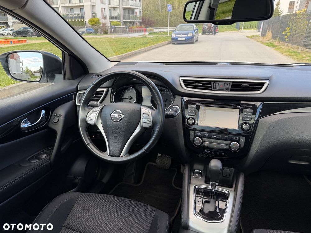 Nissan Qashqai 1.2 DIG-T Xtronic N-Connecta - 11