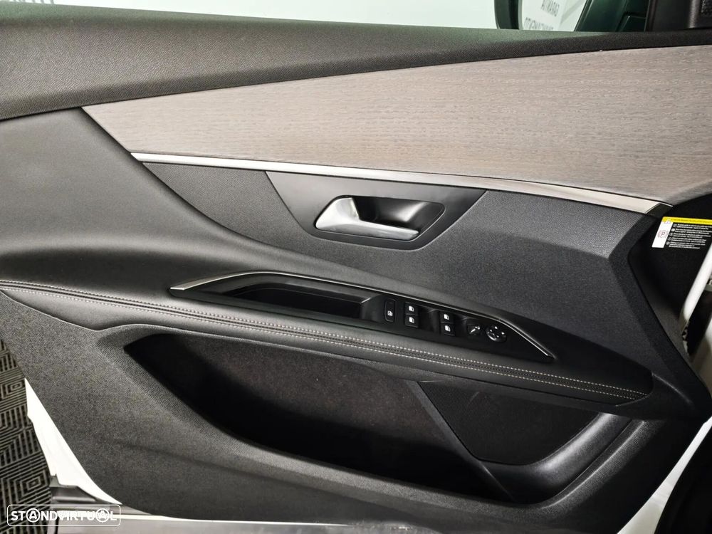 Peugeot 5008 2.0 BlueHDi GT Line EAT8 - 20