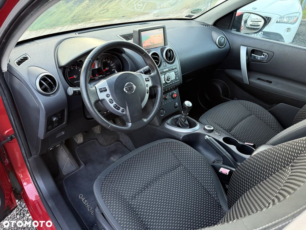 Nissan Qashqai - 15