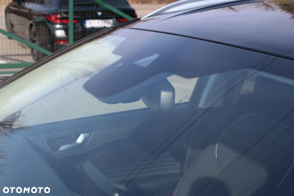 Ford Focus 2.0 EcoBlue Titanium X - 21