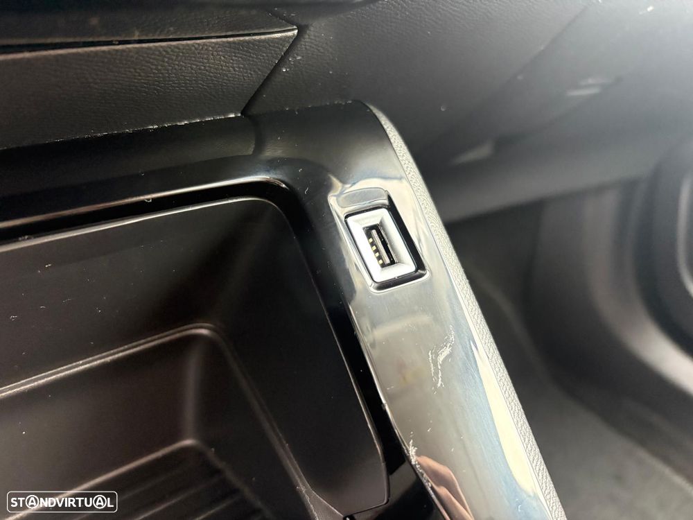 Peugeot 2008 PureTech 100 Active - 15