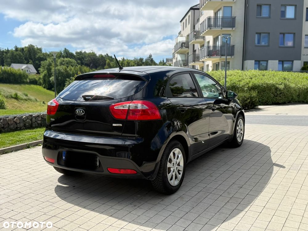 Kia Rio 1.2 Attract - 3