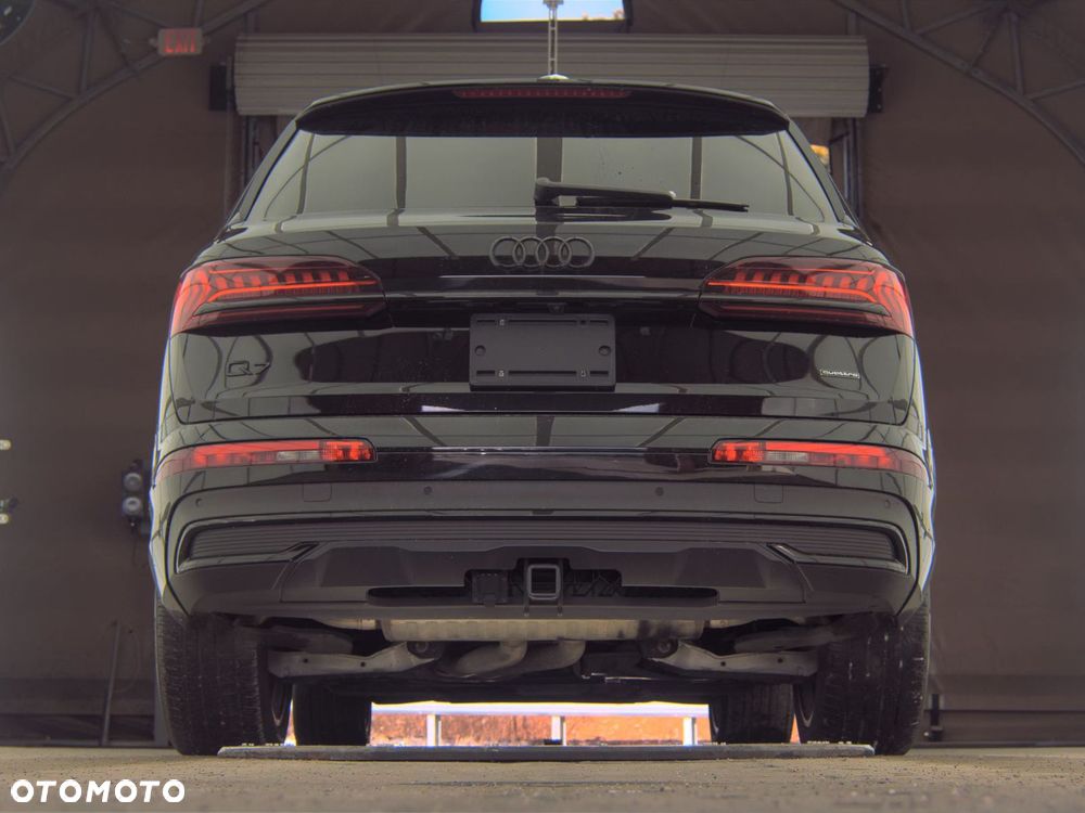 Audi Q7 - 4