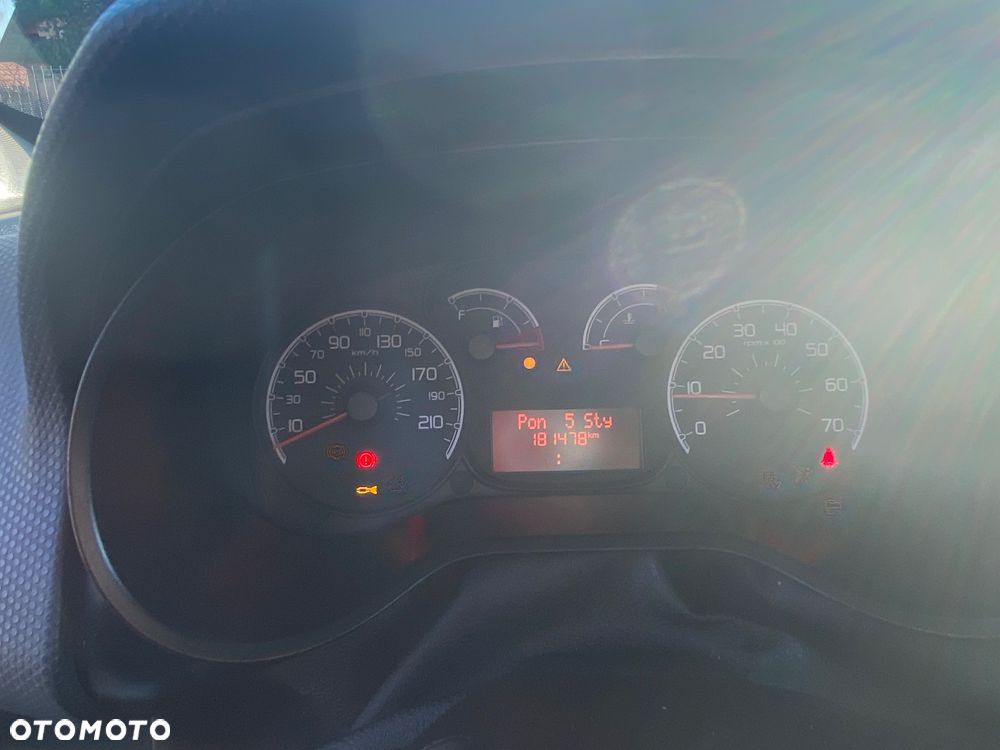 Fiat Doblo - 10
