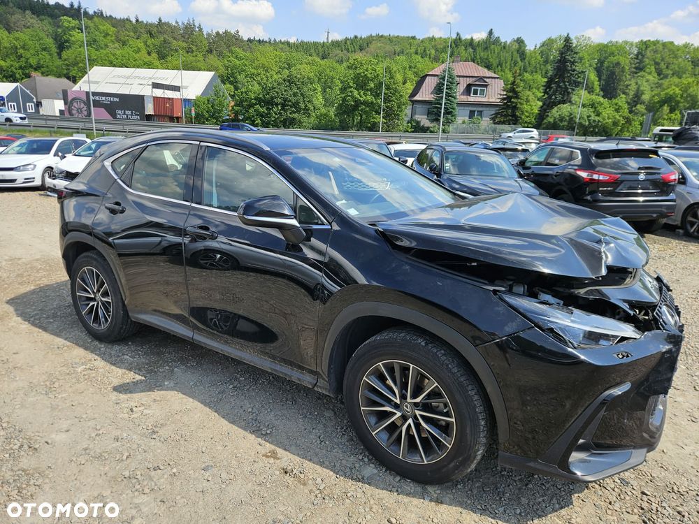 Lexus NX 350h Executive - 3