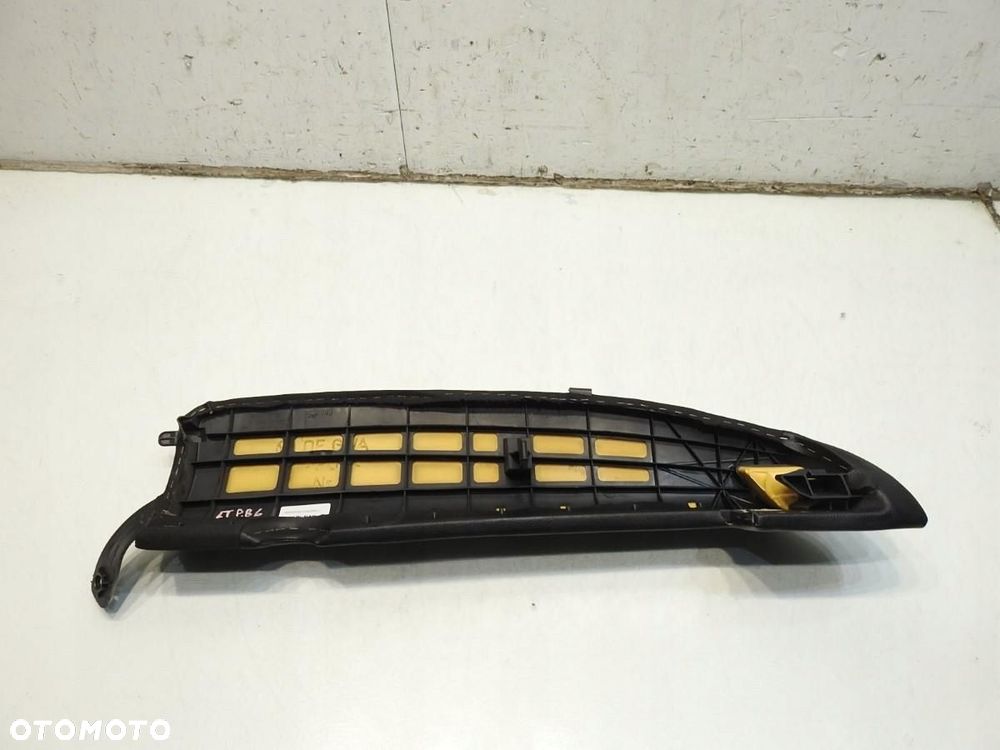 BOCZEK KANAPY LEWY TYŁ VW PASSAT B6 3C0885701 - 3