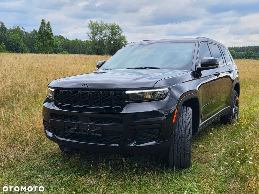 Jeep Grand Cherokee - 1
