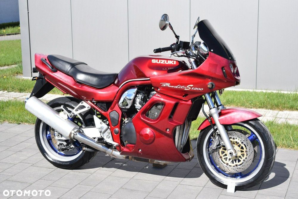 Suzuki Bandit - 1