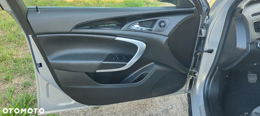 Opel Insignia 2.0 T Cosmo - 5
