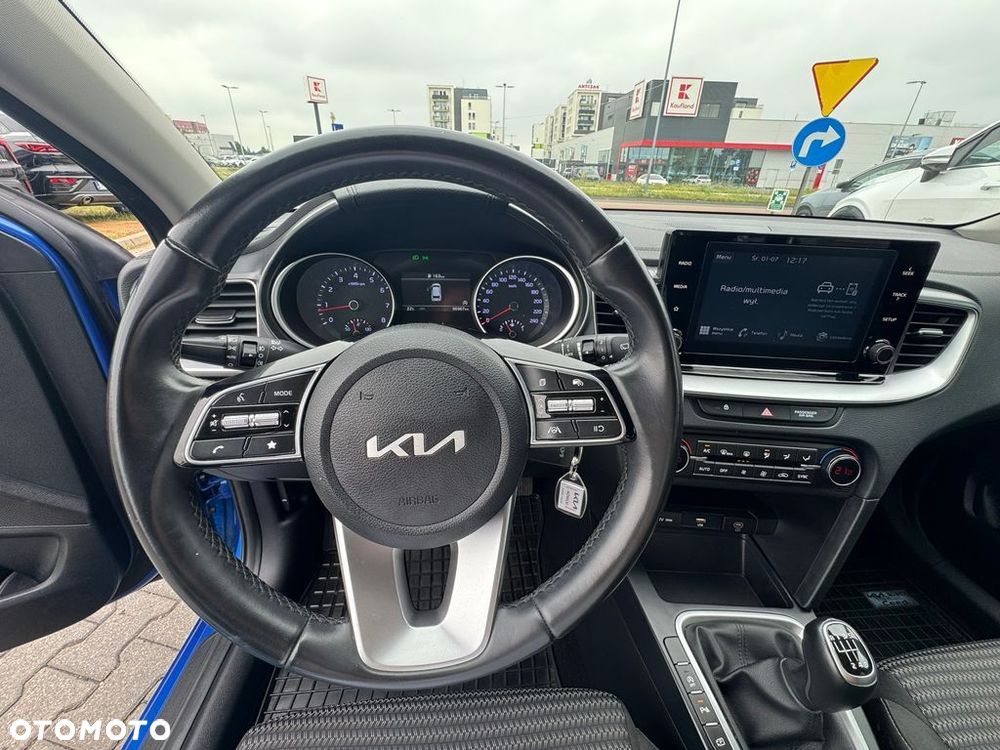 Kia Ceed 1.5 T-GDI M - 18