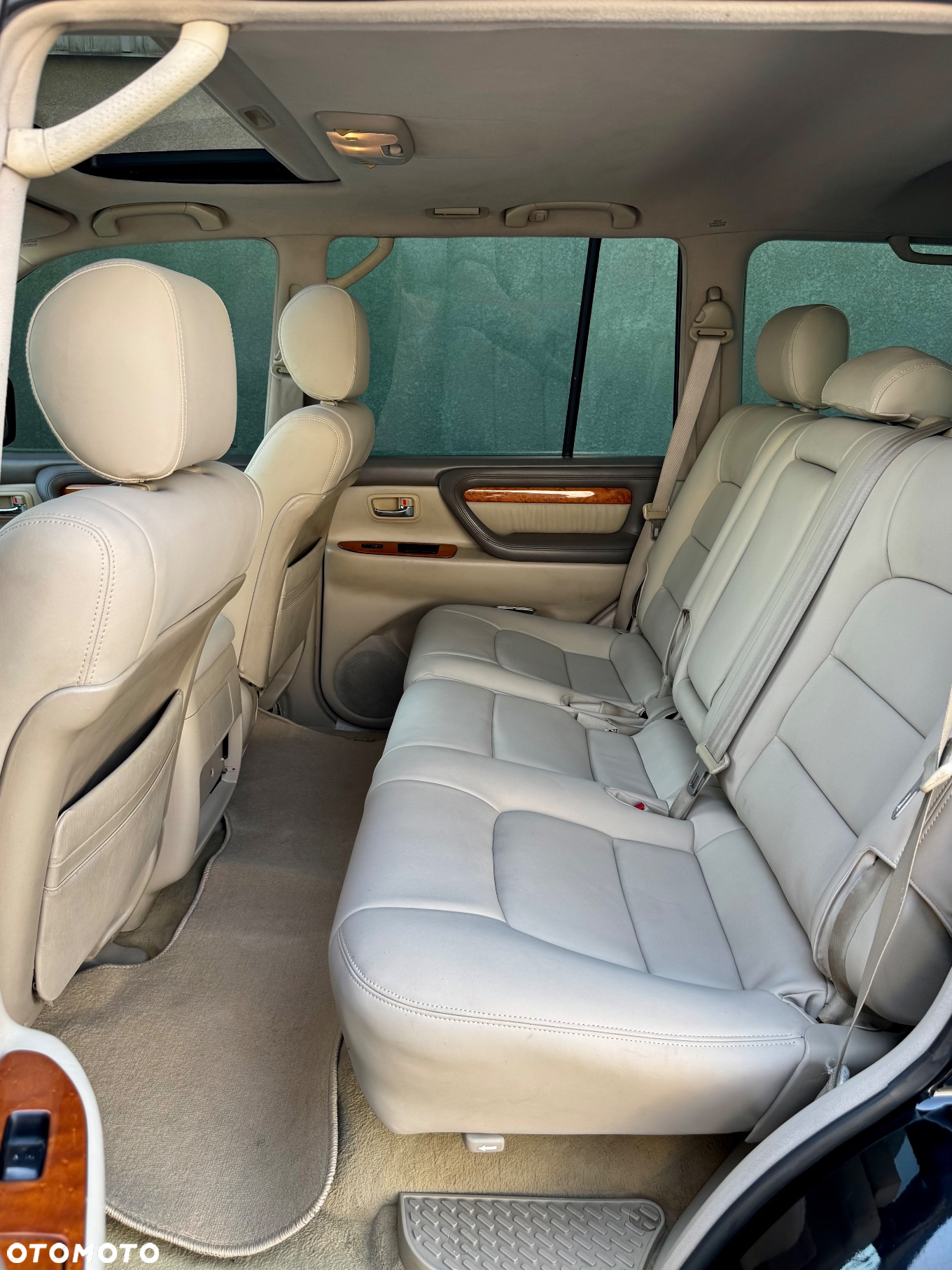 Lexus LX 470 - 37