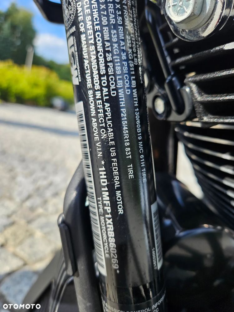 Harley-Davidson Tri Glide - 19