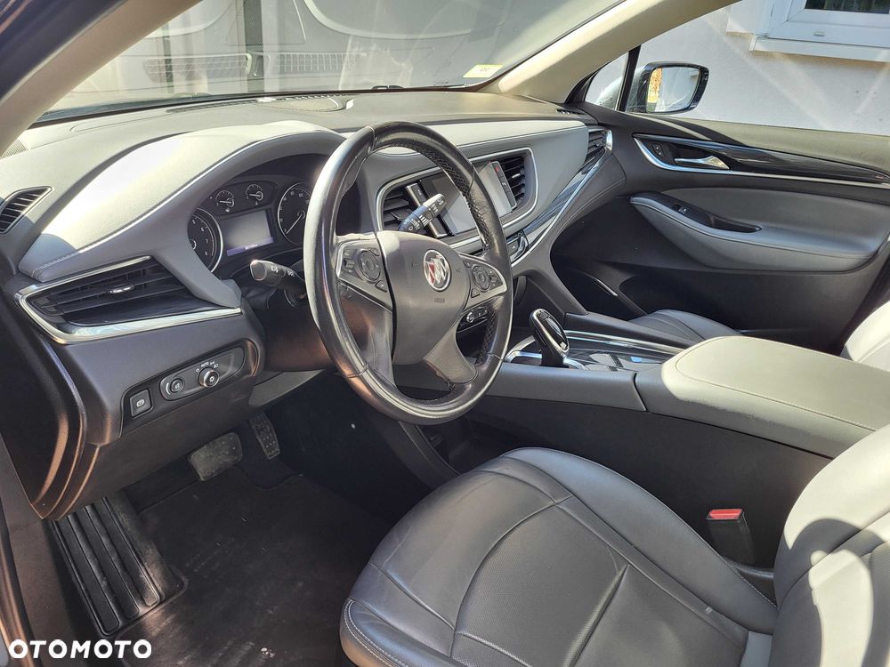 Buick Enclave - 3