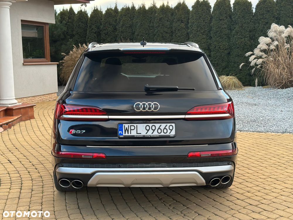 Audi SQ7 - 12