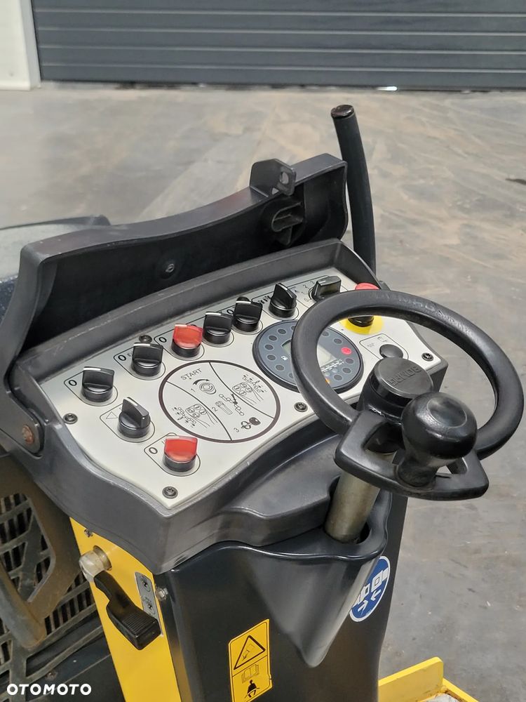 Bomag BW 100 ADM - 5 - 11