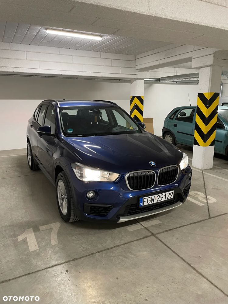 BMW X1 sDrive18d Advantage - 4