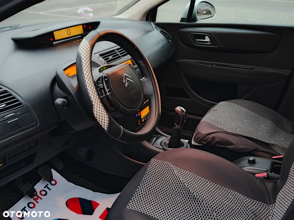 Citroën C4 1.4 16V Equilibre - 7