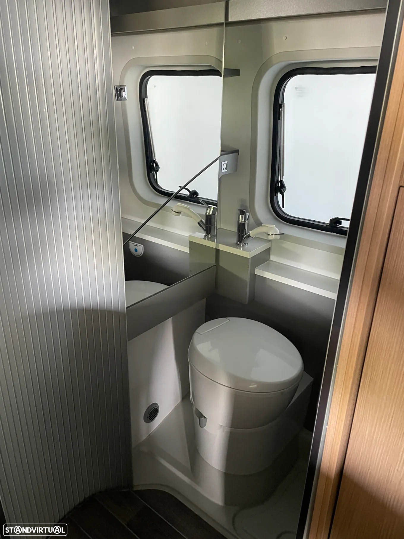 Adria Twin 600 Family - Autocaravana - 33