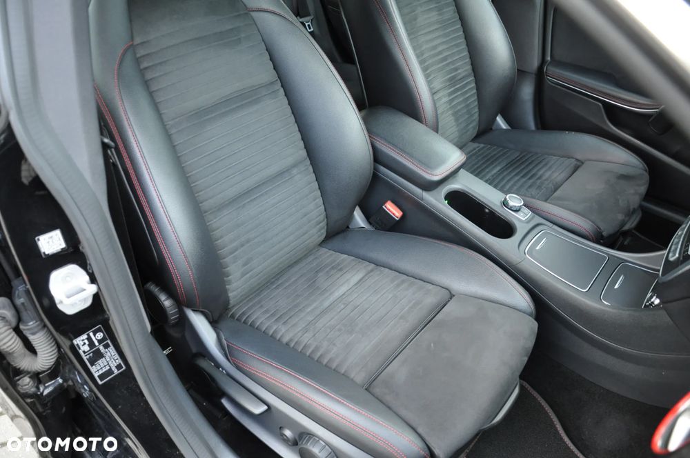 Mercedes-Benz CLA 200 (CDI) d 7G-DCT AMG Line - 31