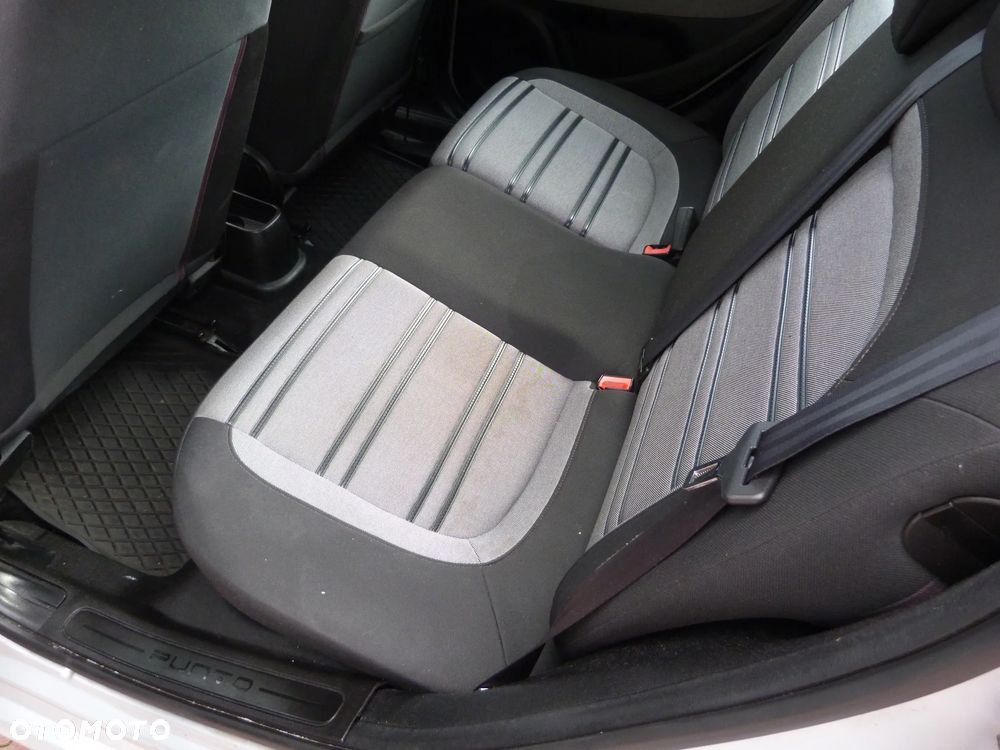 Fiat Punto - 10