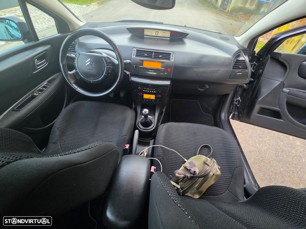 Citroën C4 - 15