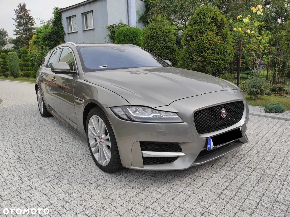 Jaguar XF 2.0 i4D AWD R-Sport - 2