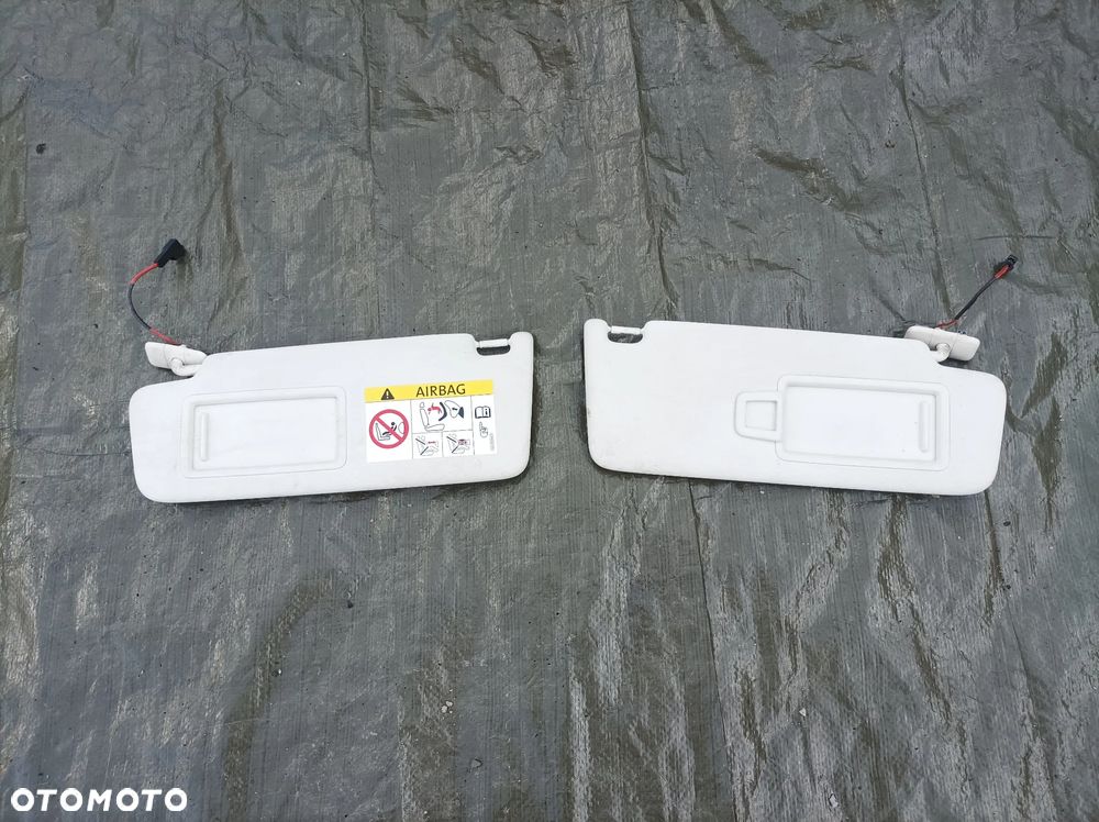 Vw Passat B8 daszek słonecznik osłona prawa  lub lewa - 1