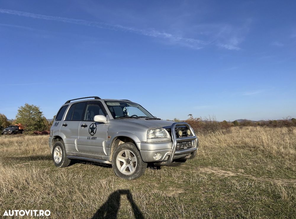 Suzuki Grand Vitara 2.0 TD Club - 1