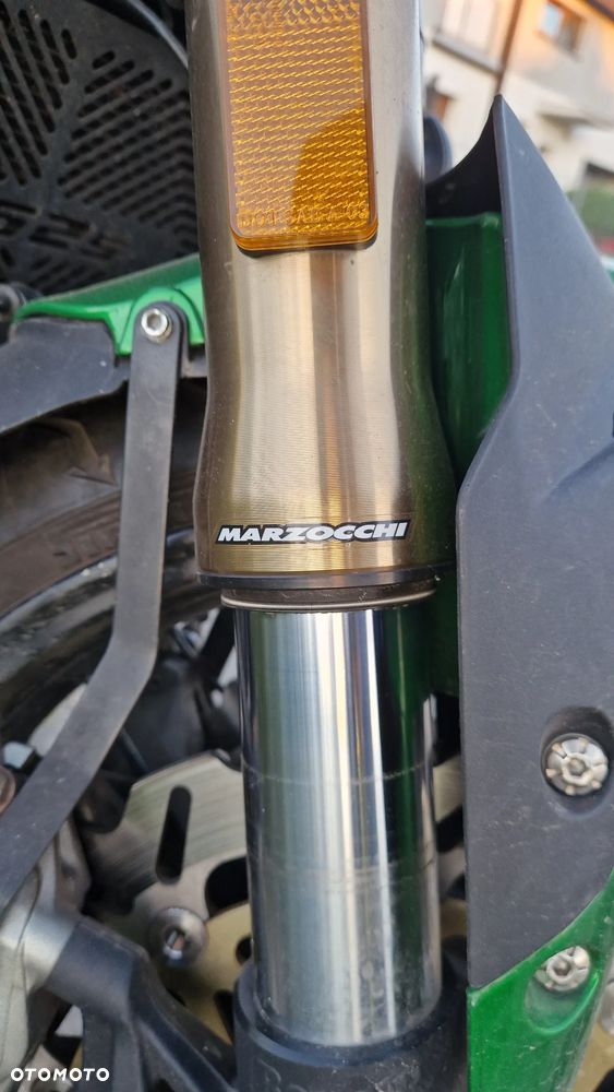 Benelli 752 S - 11