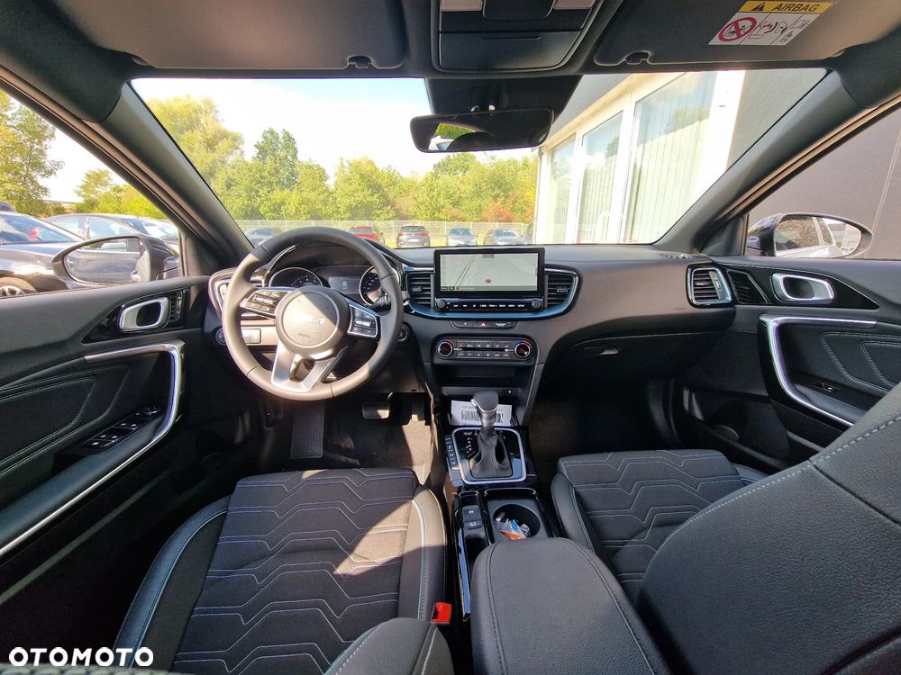 Kia XCeed 1.6 T-GDI Tribute DCT - 4