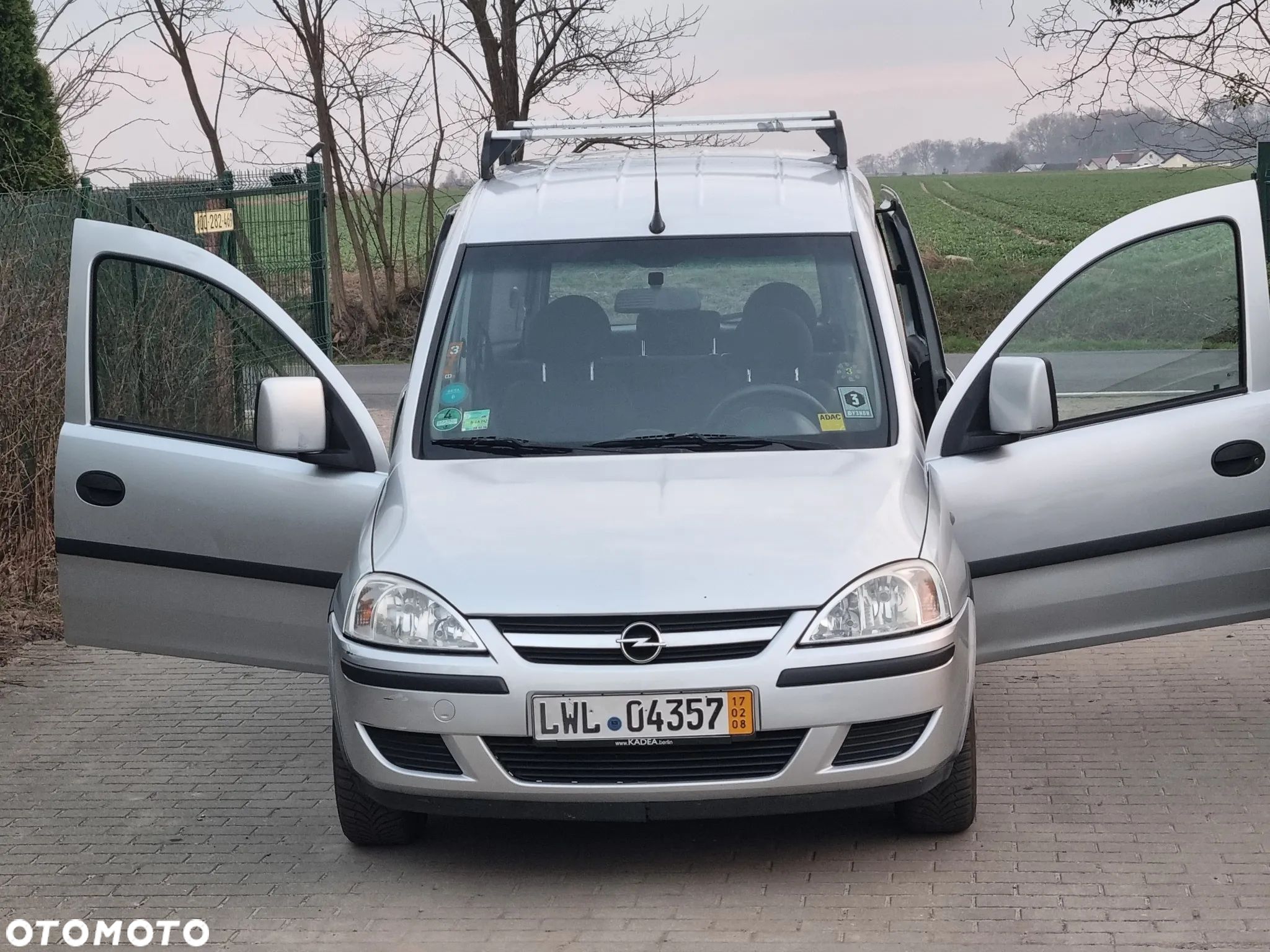 Opel Combo Tour 1.6 CNG Cosmo - 1