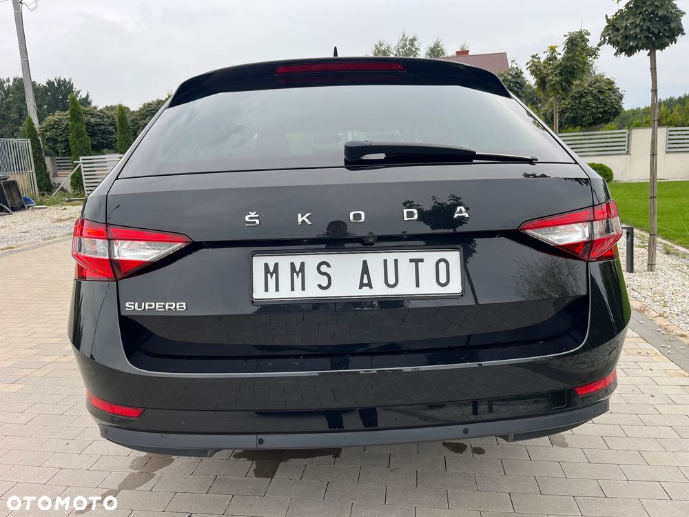 Skoda Superb 2.0 TDI Ambition DSG7 - 6