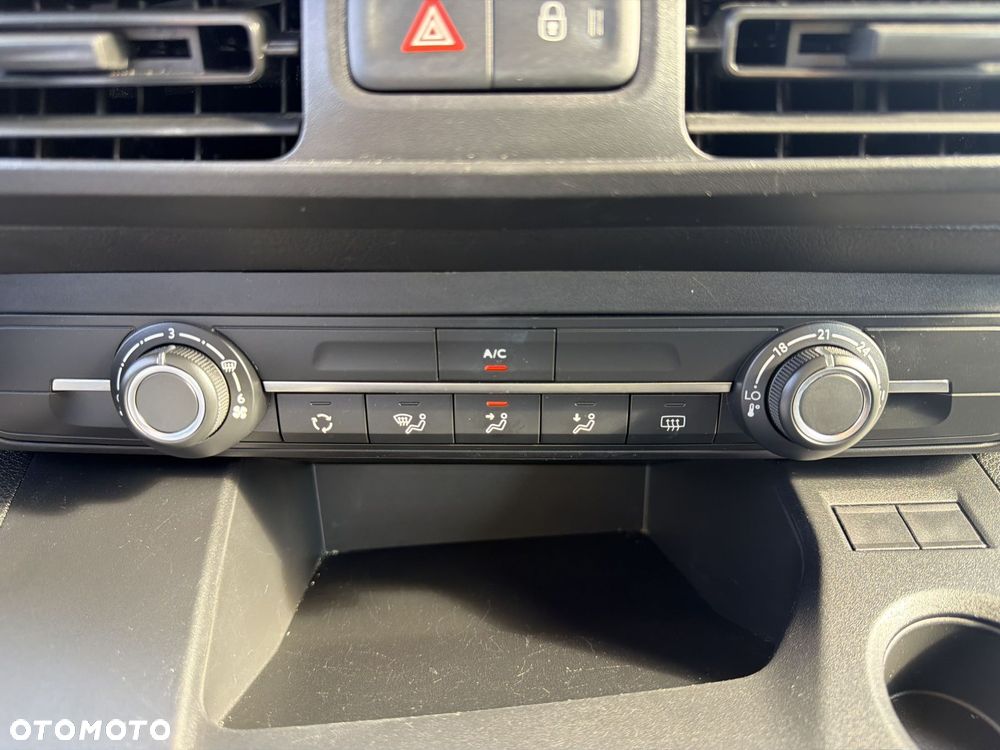 Toyota Proace City Verso Long 1.5 D-4D Combi - 23