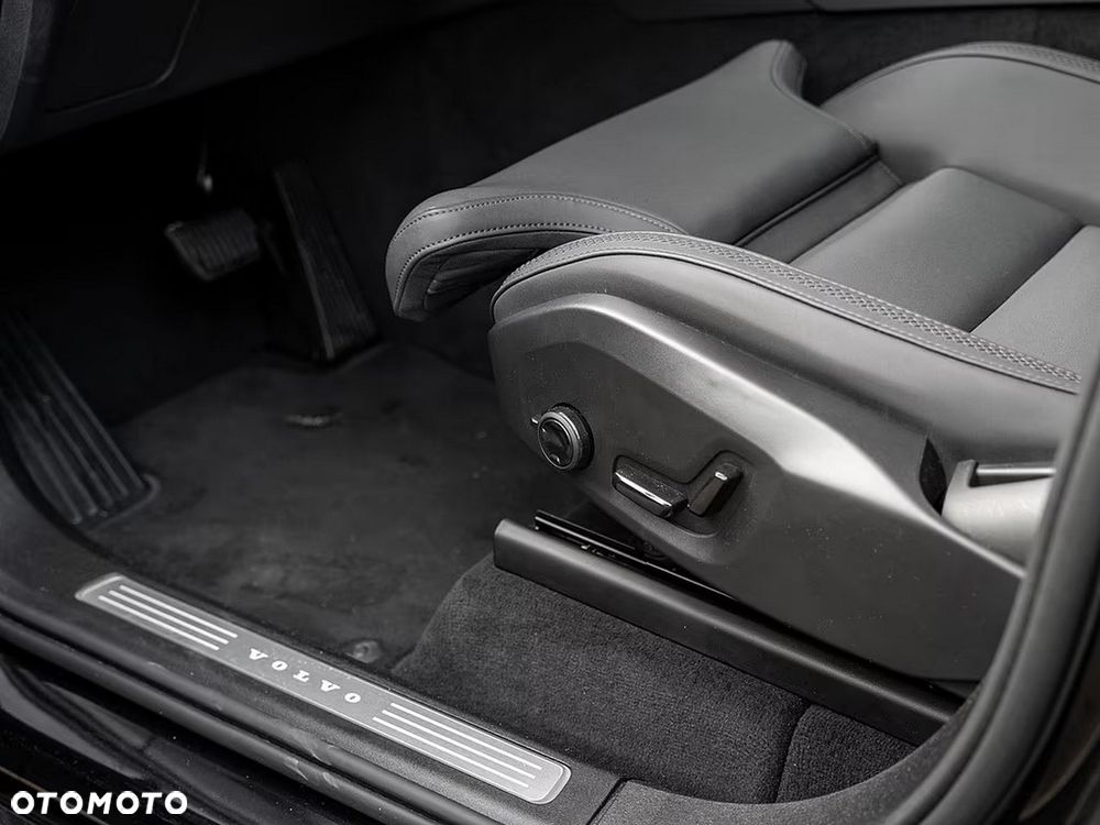 Volvo XC 90 B5 B AWD Plus Bright 7os - 13