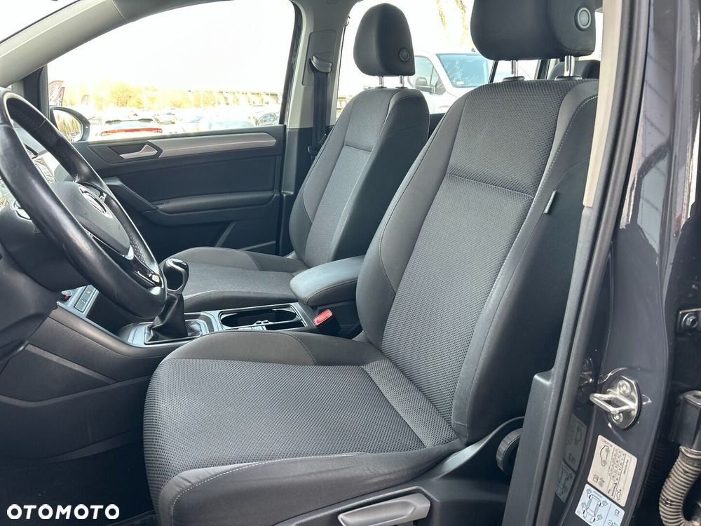 Volkswagen Touran 1.5 TSI EVO Comfortline - 20