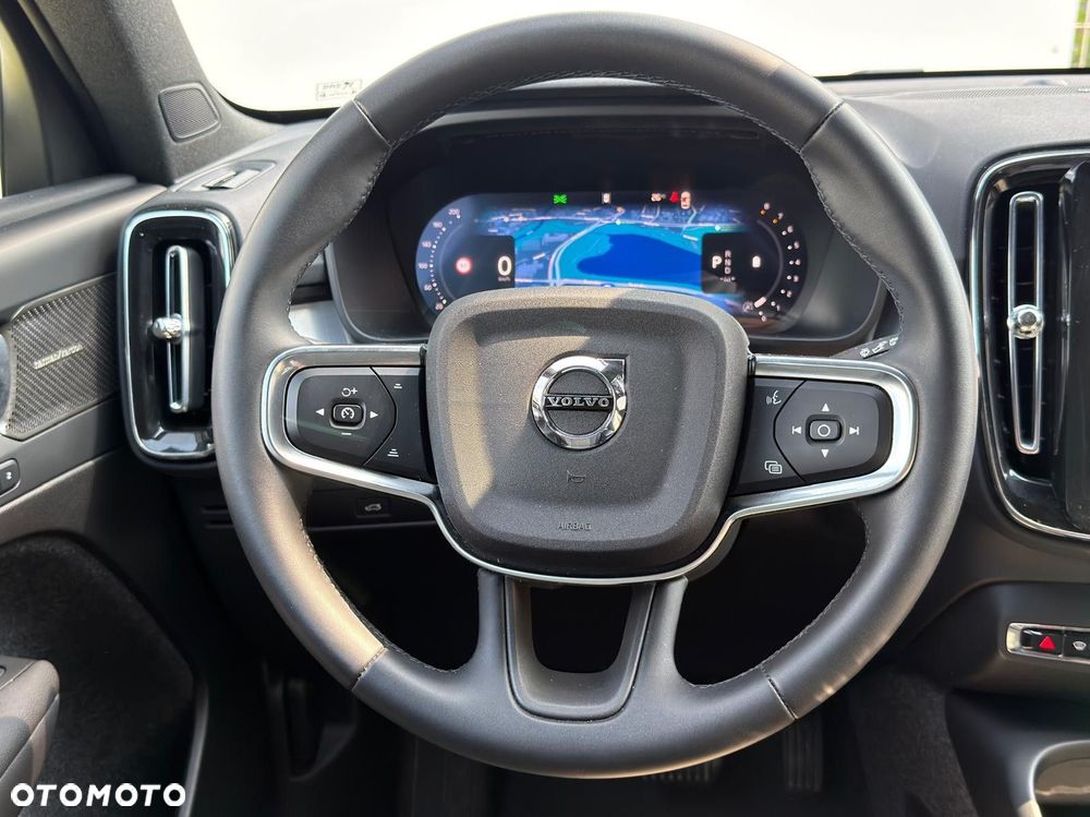 Volvo XC 40 - 12