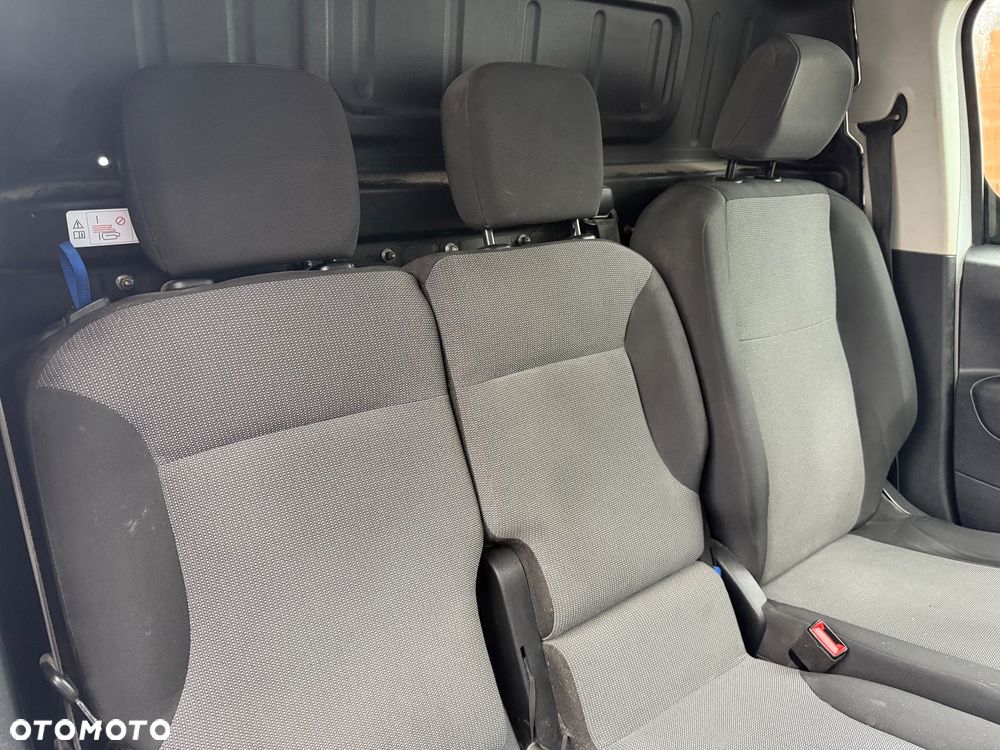 Citroën BERLINGO - 10