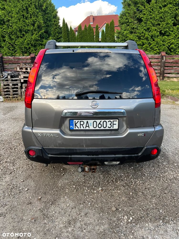 Nissan X-Trail 2.0 dCi SE - 9