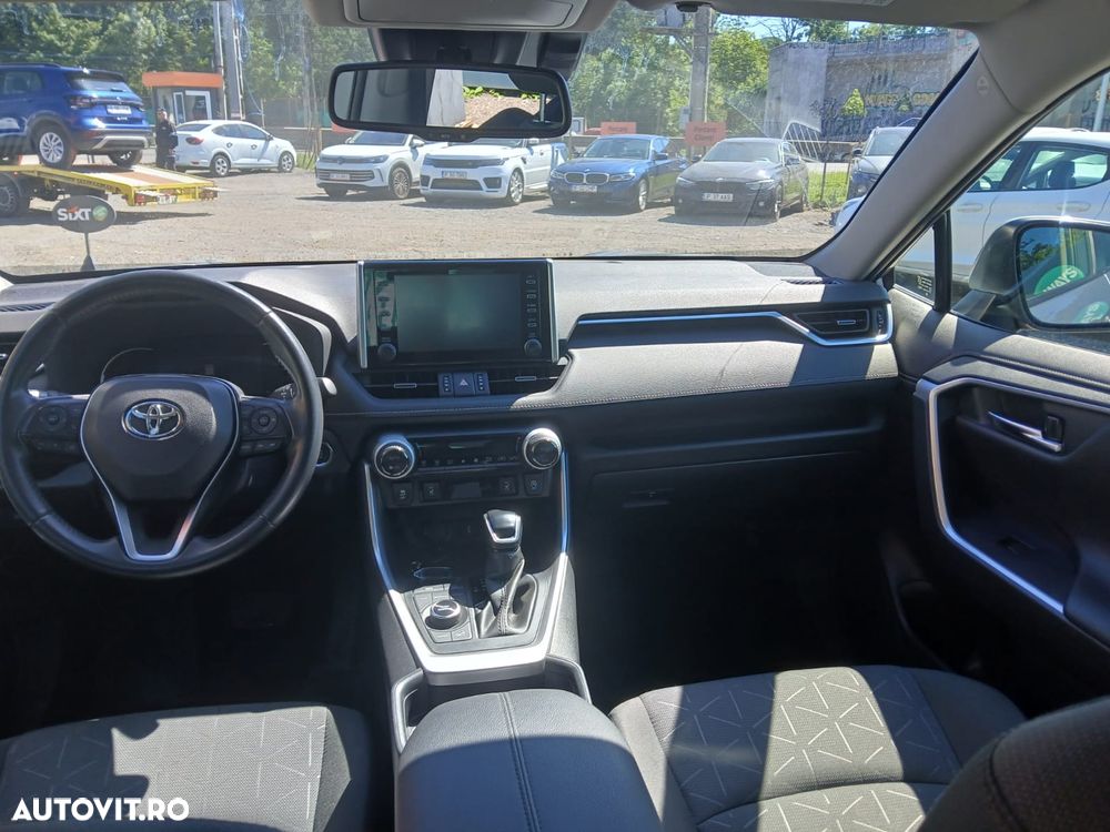 Toyota RAV4 2.0P CVT AWD Dynamic - 13