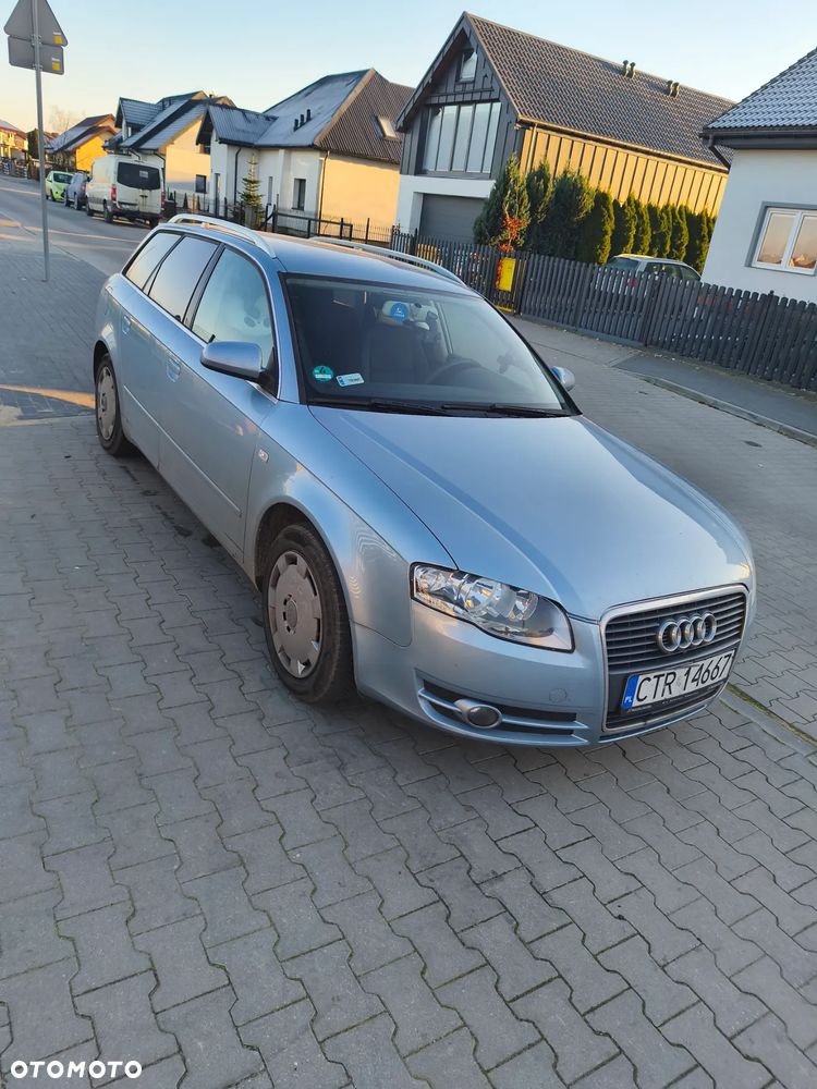 Audi A4 Avant - 1
